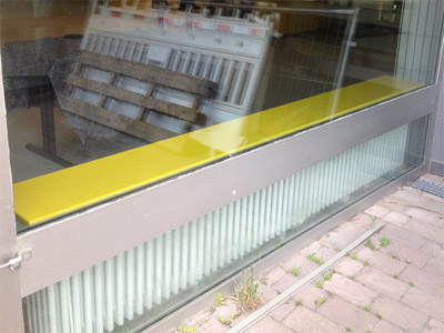 Sitzbank Schule Sonderanfertigung nicht brennbar A2